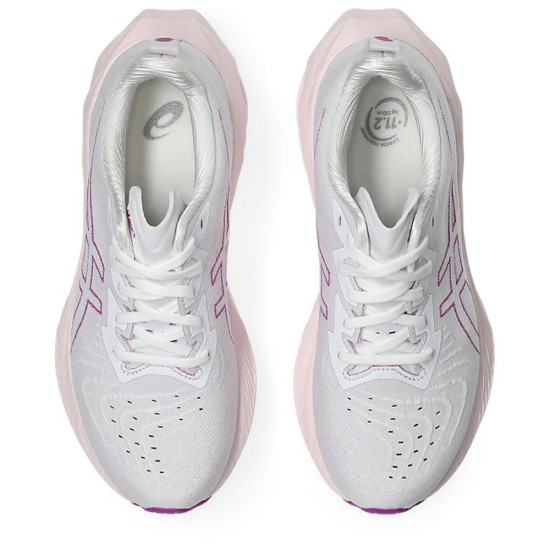 Asics Novablast 4